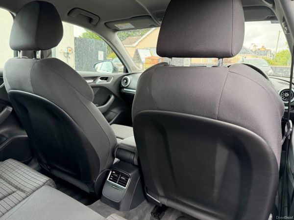 Audi A3 SPORT NAV 389270969