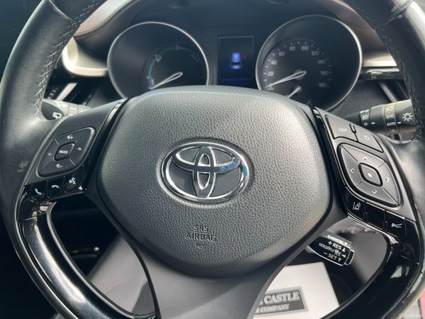 TOYOTA C-HR 2017, 1.8 HYBRID AUTO LOW KM HIGH SPEC 389271995