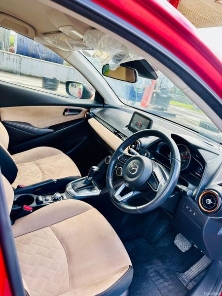 Mazda Damio 389276109
