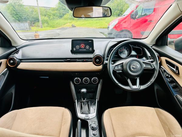 Mazda Damio 389276127