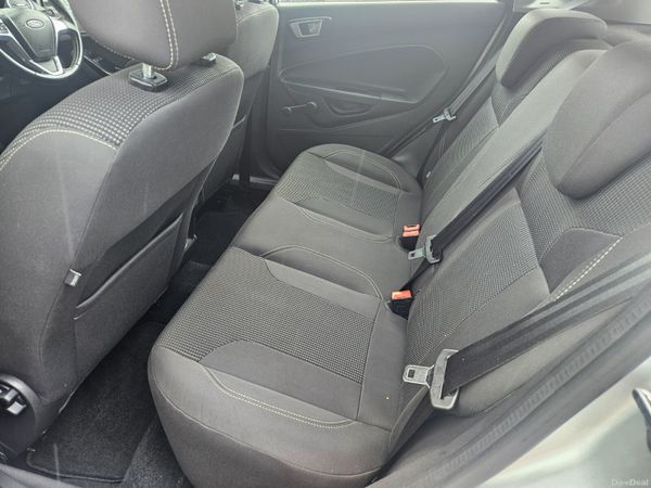 Ford Fiesta 2017 1.2 titanium 389285295