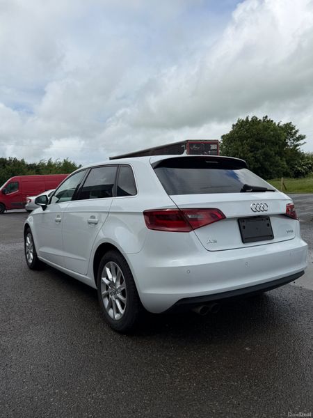 Audi A3 389287773