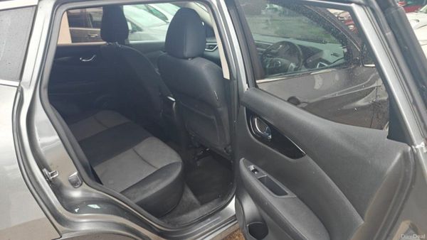 Nissan Qashqai 1.5 DSL SV 389289269