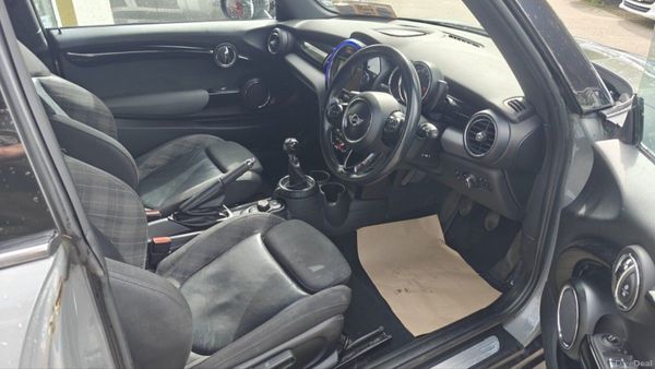 Mini Cooper Cooper D 389289223