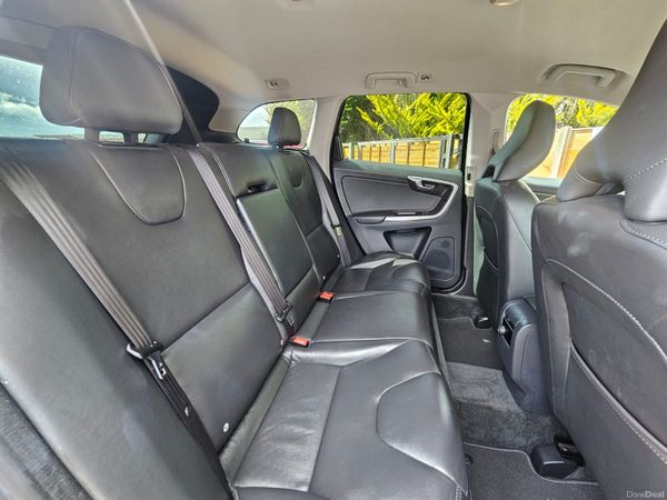 VOLVO XC60 DIESEL D4 AUTO SE LUX 389292855