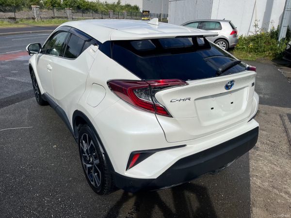 TOYOTA C-HR 2019, 1.8 HYBRID AUTO LOW KM HIGH SPEC 389299383