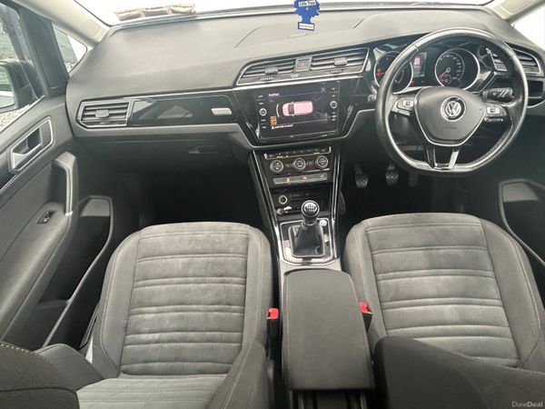 Volkswagen Touran 2019 7 Seater (Highline) 389207847