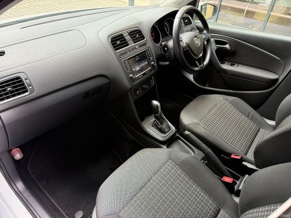 Volkswagen Polo 2014 389228403