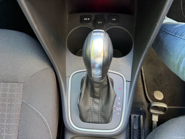 Volkswagen Polo 2014 389229761