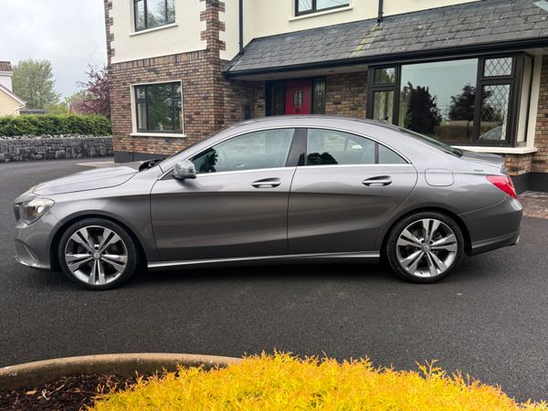 *57000kms* Mercedes-Benz CLA220d Urban Auto! 389234069