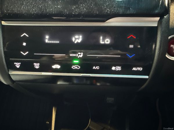 2015 Honda Fit 1.5 Hybrid Automatic,Leather spec 389342647