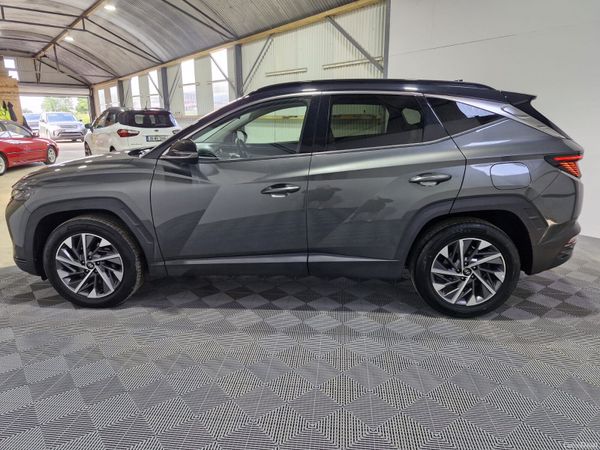 2021 Hyundai Tuscon Executive Plus Only 68,000KM 389356711