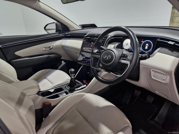 2021 Hyundai Tuscon Executive Plus Only 68,000KM 389356851