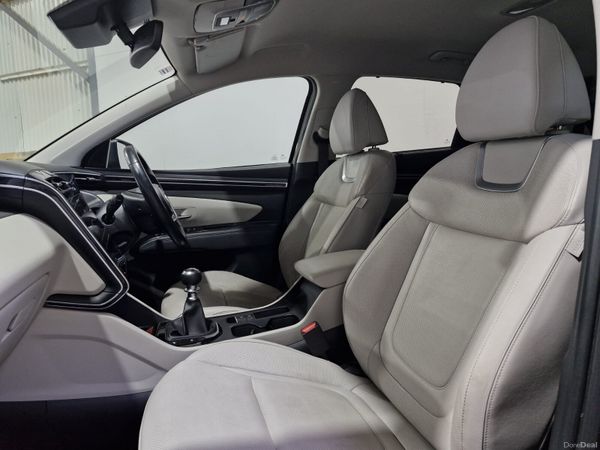 2021 Hyundai Tuscon Executive Plus Only 68,000KM 389356835