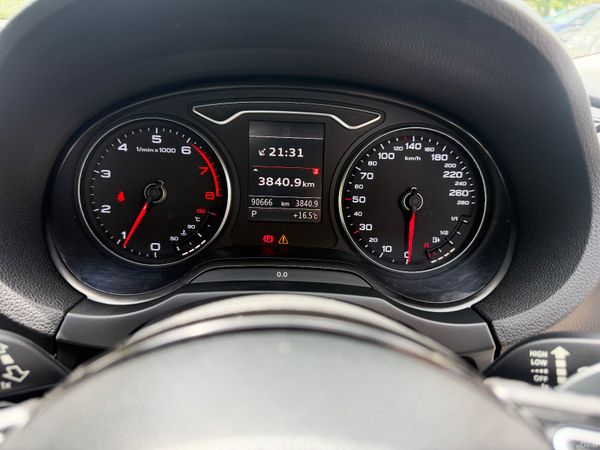Audi A3 1.8 TFSI QUATTRO Low km 389381673