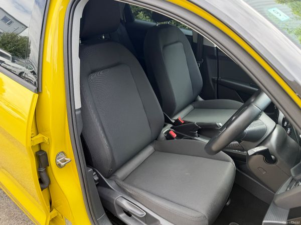 Audi A1 2020 1.0 TFSI Low KM Great spec 389384359