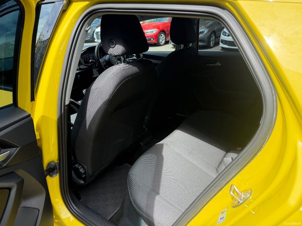 Audi A1 2020 1.0 TFSI Low KM Great spec 389384373