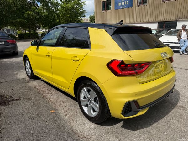 Audi A1 2020 1.0 TFSI Low KM Great spec 389384377