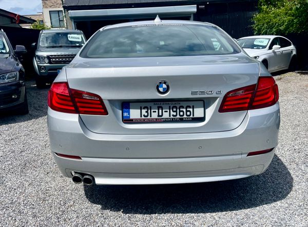 131 BMW 5-Series 389385943