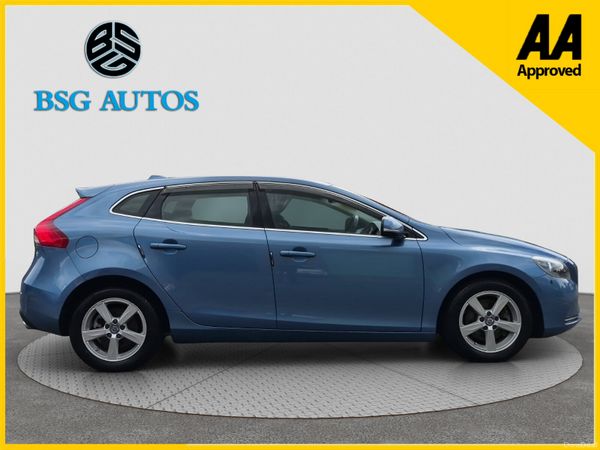 2015 VOLVO V40 T4 1.6 PETROL AUTO *FINANCE* 389387055