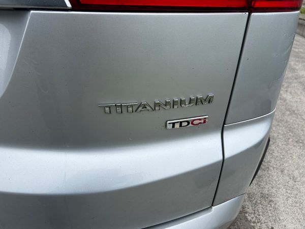 Ford S-Max Titanium Hi Spec 389391349