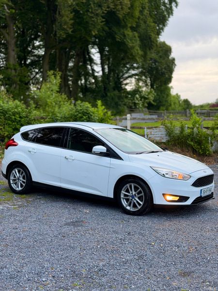 Ford Focus 2015 389398657
