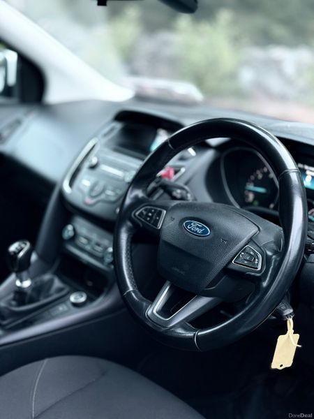 Ford Focus 2015 389398661
