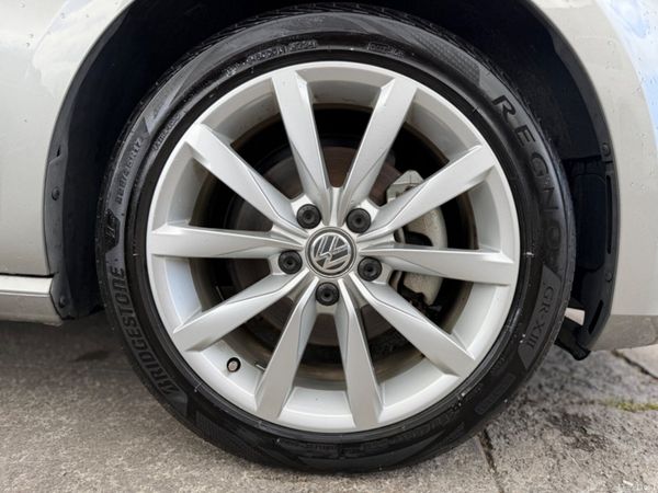 Volkswagen Golf LOW MILEAGE Automatic 389316965