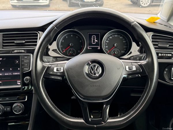Volkswagen Golf LOW MILEAGE Automatic 389316987