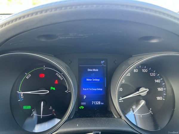 TOYOTA C-HR 2019,1.8 HYBRID AUTO HIGH SPEC LOW KMS 389321565