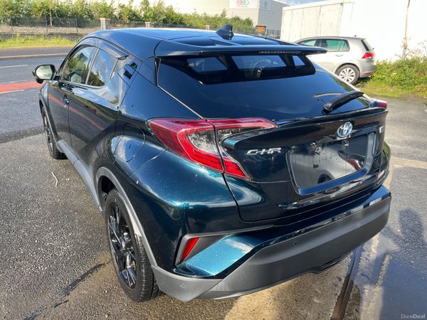 TOYOTA C-HR 2019,1.8 HYBRID AUTO HIGH SPEC LOW KMS 389321573