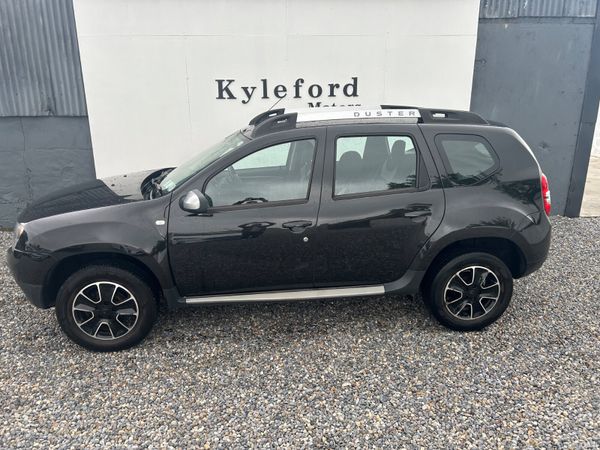 Dacia Duster 2017 389325245
