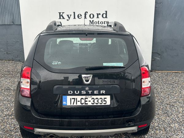 Dacia Duster 2017 389325257