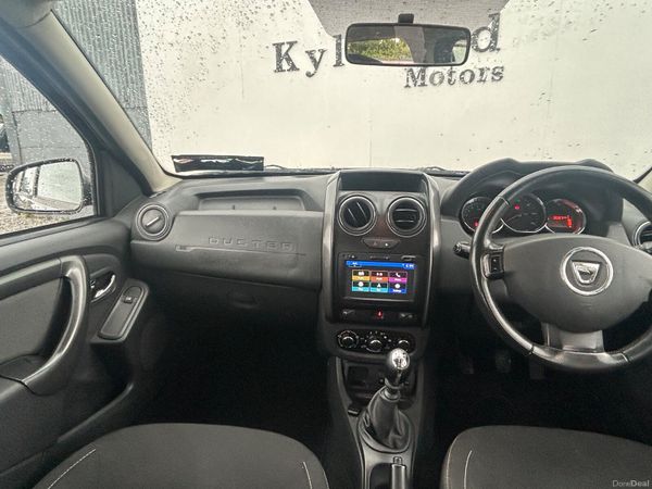 Dacia Duster 2017 389325261