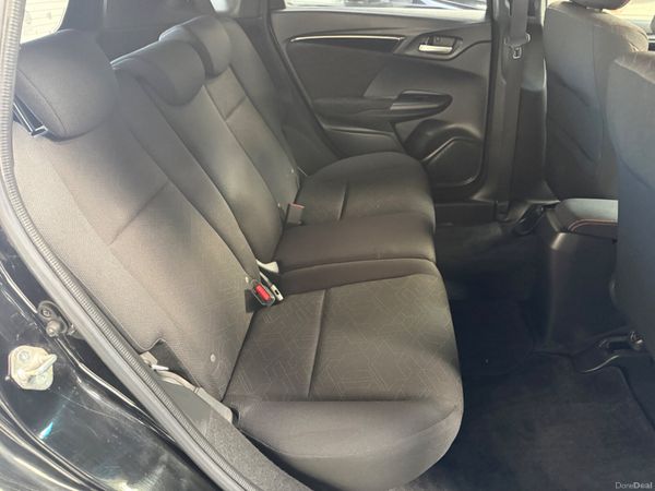 2016 Honda FIT 1.5 Hybrid automatic ,Sports Specs 389338655