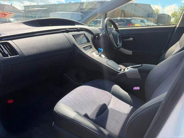 12 Toyota Prius Half Leather Seats 389441511