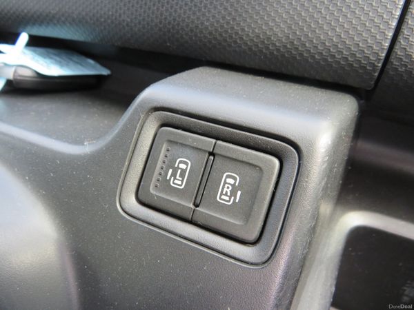 2017 MITSUBISHI DELICA 2 HYBRID AUTOMATIC 389422045