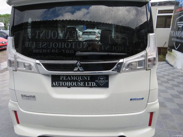 2017 MITSUBISHI DELICA 2 HYBRID AUTOMATIC 389422027