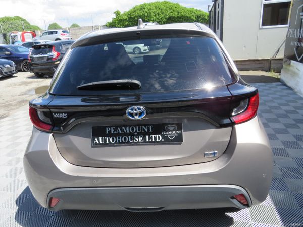 2021 TOYOTA YARIS 5DR PETROL HYBRID 389423165