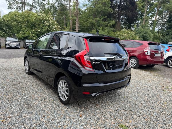 Honda fit 2017/12 low Milage 389423749