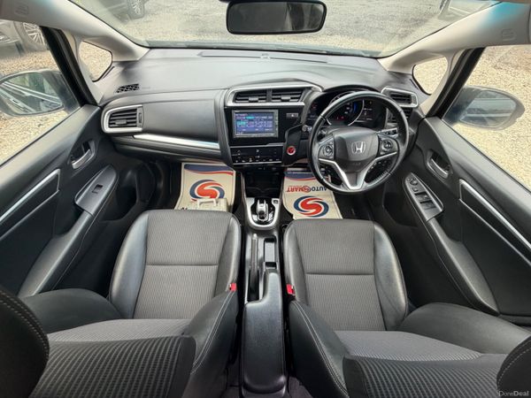 Honda fit 2017/12 low Milage 389423753