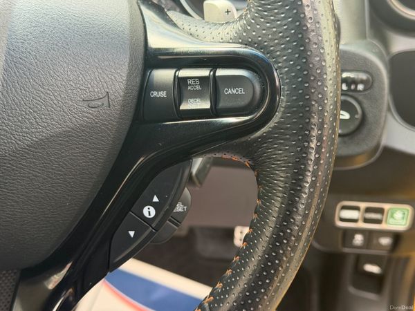 Honda fit sports 2013 389423939