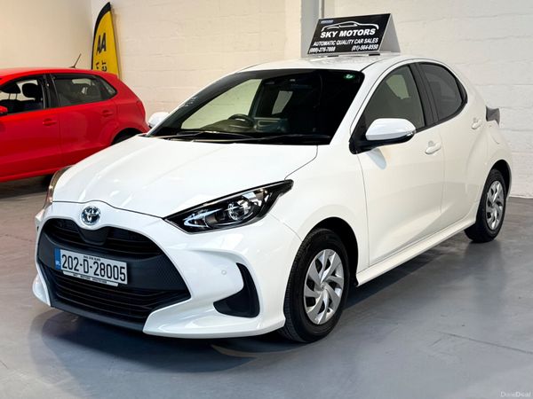 2020 Toyota Yaris 1.5 Hybrid Automatic,19K Miles 389434025