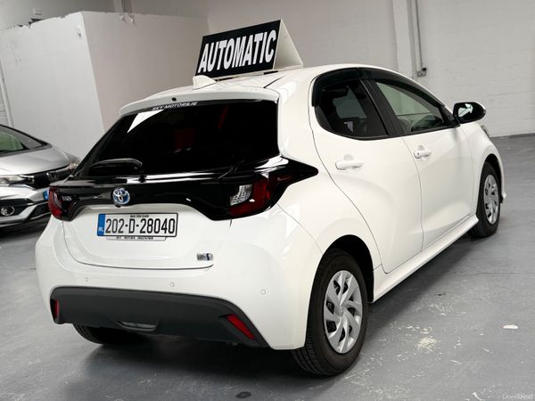 2020 Toyota Yaris  1.5 Hybrid Automatic,31K Miles 389434355