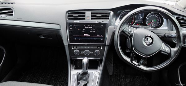 Volkswagen Golf 2017  Automatic New NCT 389439883