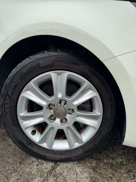 Audi A1 1.4 Auto 42000 KM ONLY 2012 389558839