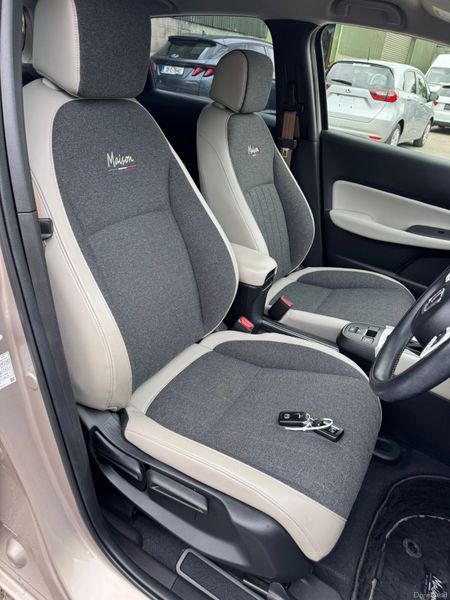 Honda Fit 1.5 Hybrid 24000 KM ONLY 2022 2 KEYS 389559593
