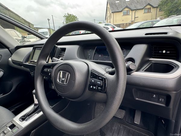 Honda Fit 1.5 Hybrid 36000 KM 2024 389560489