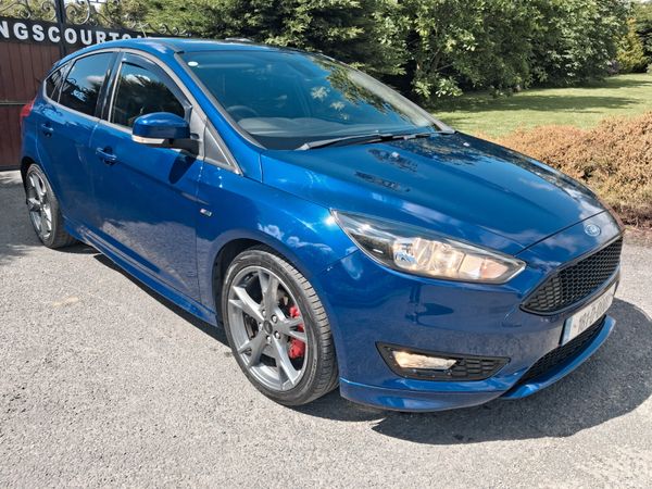 Ford Focus ST Line X 1.0 Petrol 389588381