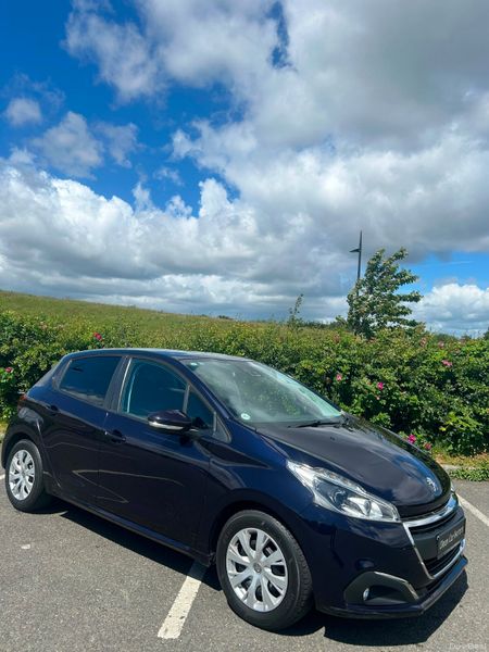 PEUGEOT 208 2017 1.2 PETROL AUTOMATIC 389588857